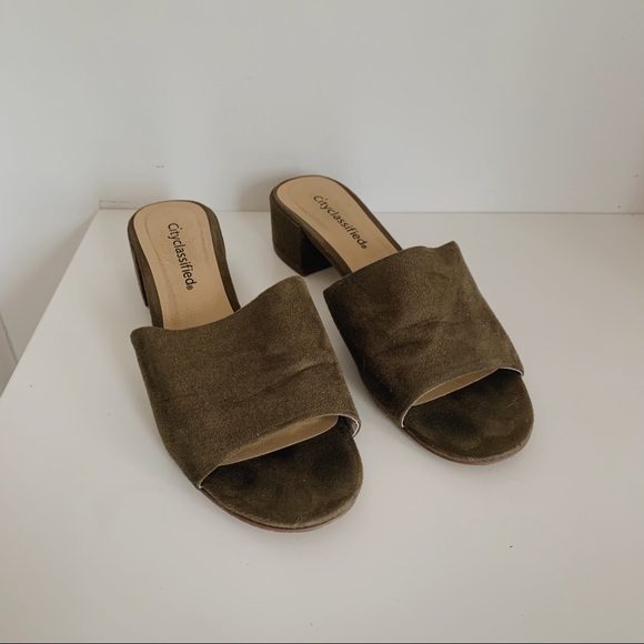 Green low heel - Picture 4 of 4